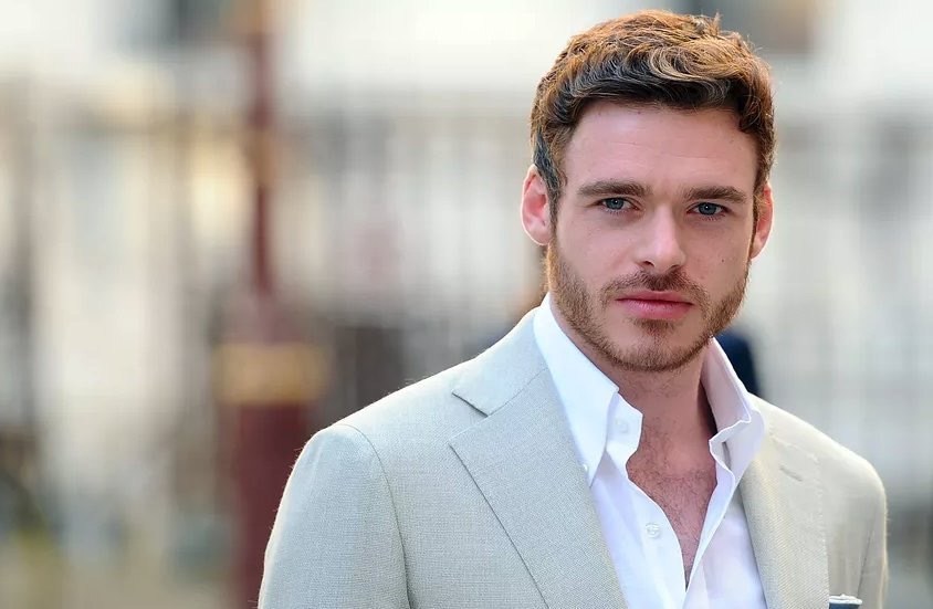 Eternals, Richard Madden sarà il primo super eroe gay della Marvel