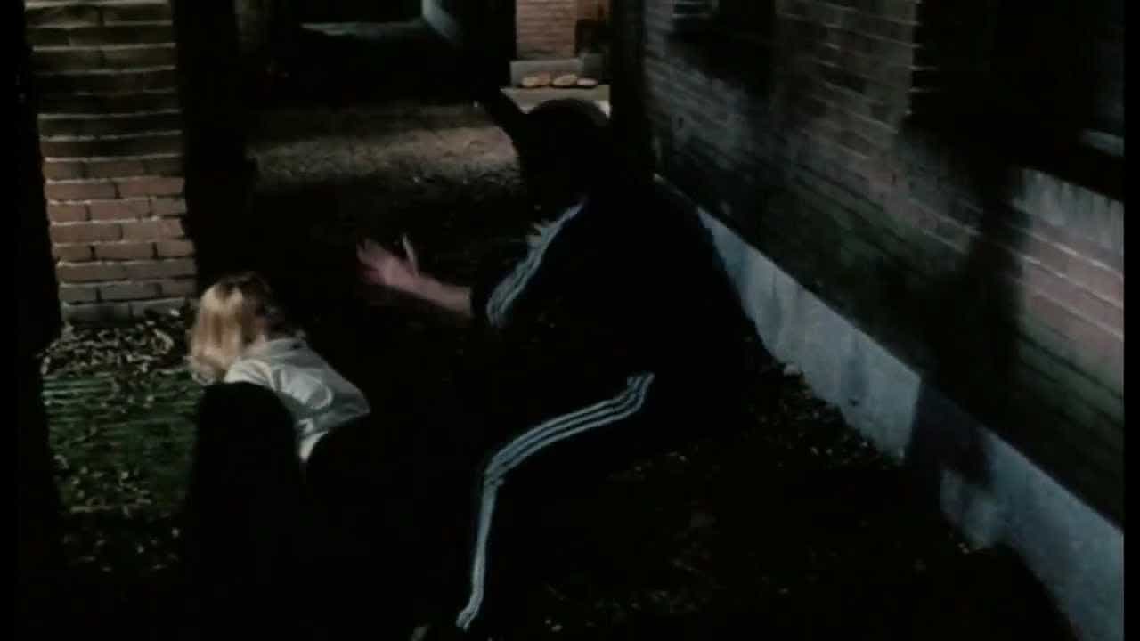 Horror Movie Review Pieces (1982) GAMES, BRRRAAAINS & A HEADBANGING