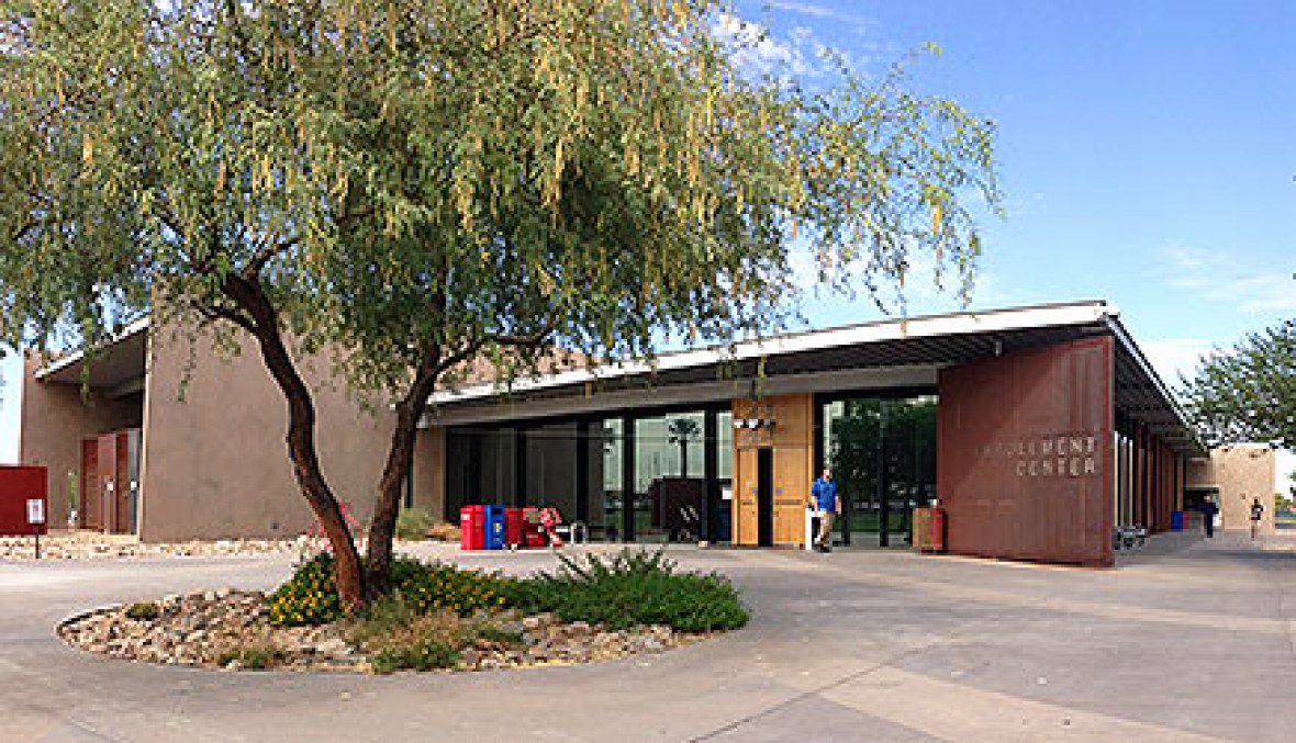 Enrollment Center Glendale Community College