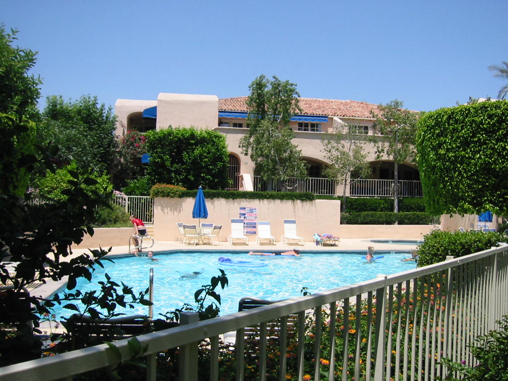 Pool Rental Condo Deauville Palm Springs California