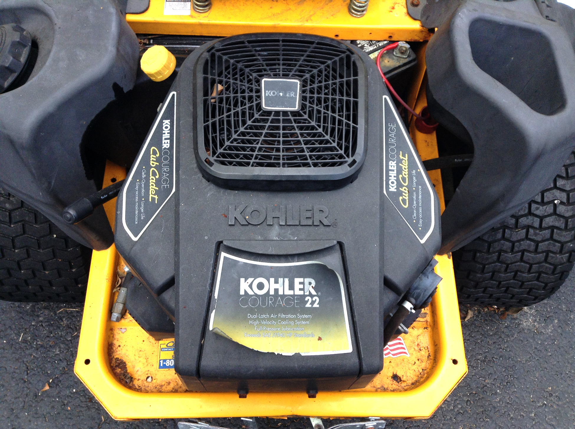 Kohler Riding lawnmower Cub Cadet RZT