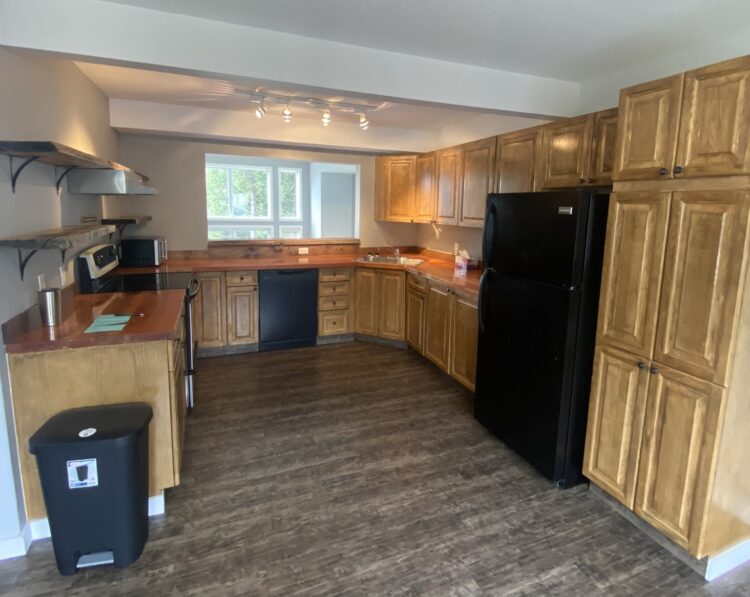 3 BEDROOM, 1.5 BATHROOM UNFURNISHED TOWNHOME WITH GARAGE AT RIVERSTONE