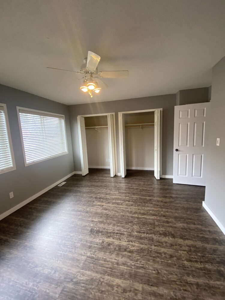 3 BEDROOM, 1.5 BATHROOM UNFURNISHED TOWNHOME WITH GARAGE AT RIVERSTONE