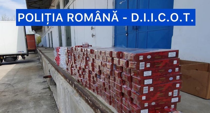 Vânzători de ţigări de contrabandă din zona pieţelor, la judecată