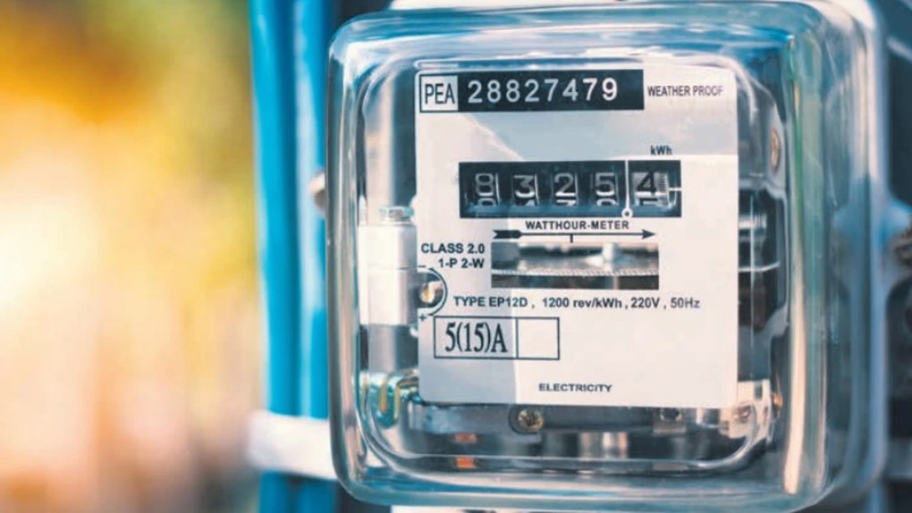 Factura la electricitate ar putea fi mai mică din ianuarie, dacă UE elimină două taxe