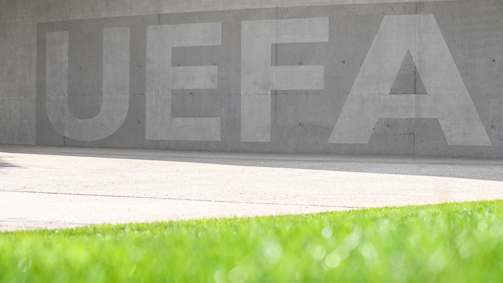 UEFA s-a hotărât: finala Ligii Campionilor se va juca la Paris!