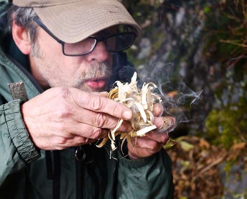 7 Best Tinder Fire Starters In 2023 Tinder For Ferro Rods, Campfires