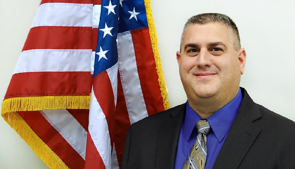 Two Challenge Incumbent Commissioner in GOP Primary Geauga County