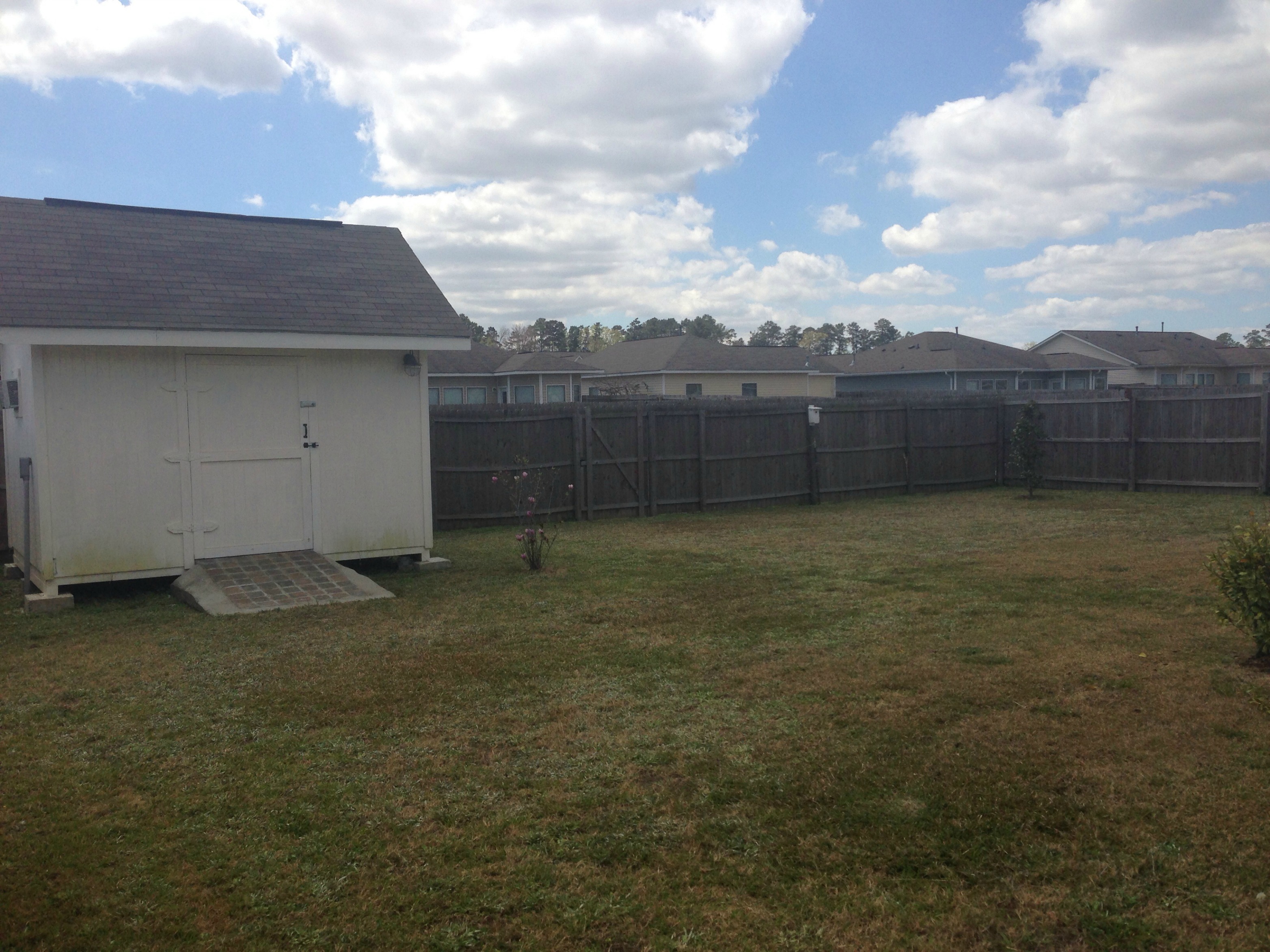 13070 Catahoula Dr., Denham Springs, La 3 bed 2 bath home in Pine