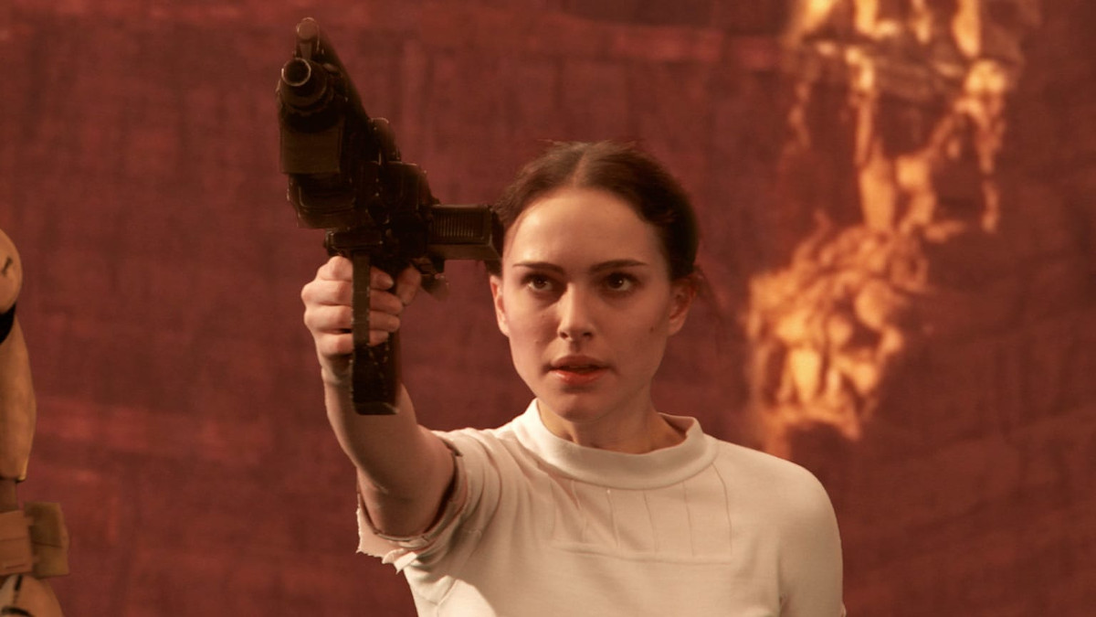 8 Powerful Women That Rule the Galaxy in STAR WARS