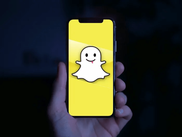 How to Half Swipe on Snapchat (2024 Guide)