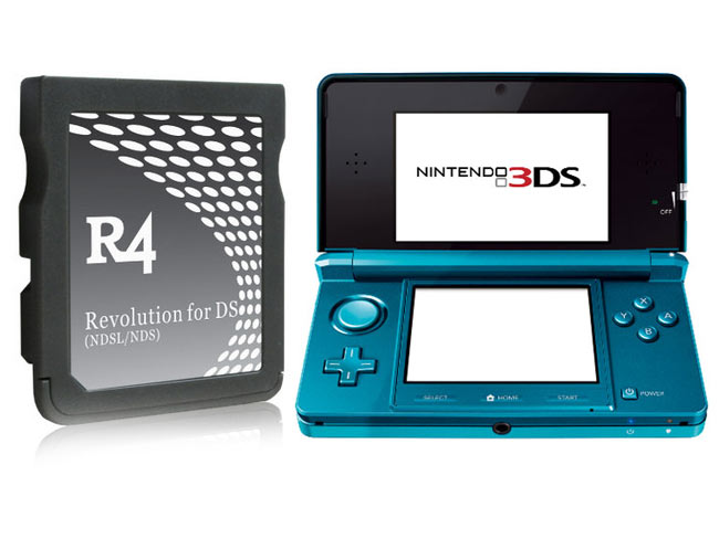 Nintendo 3DS R4 Flash Card Hack (video)