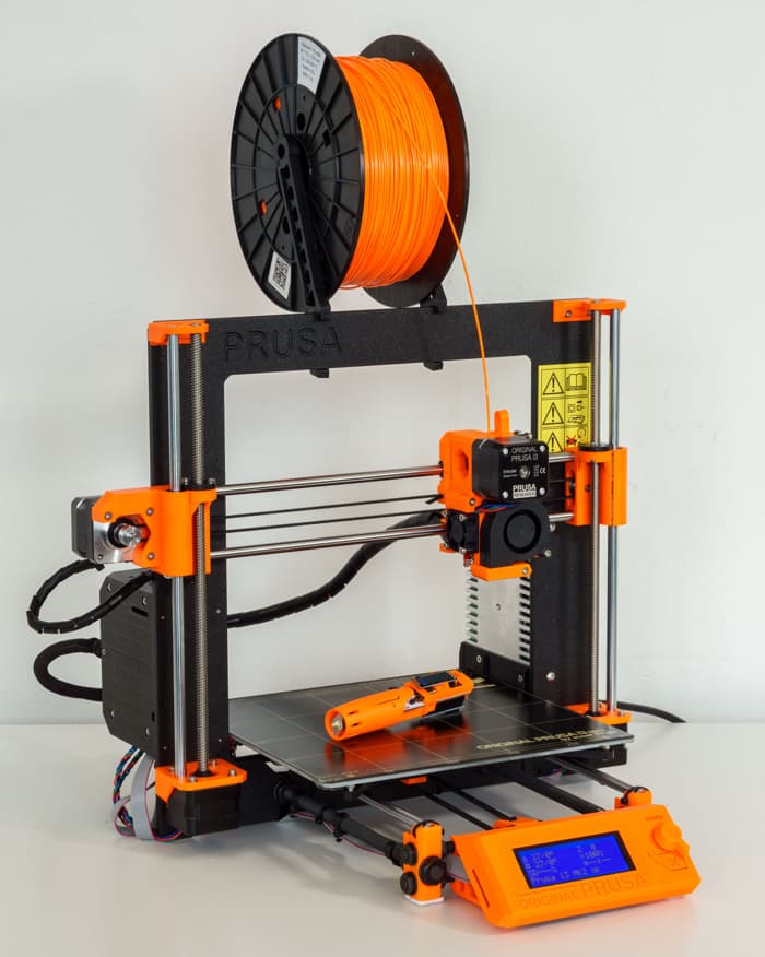 3Dsimo Kit is the world's first multimaterial assembly kit 3D pen