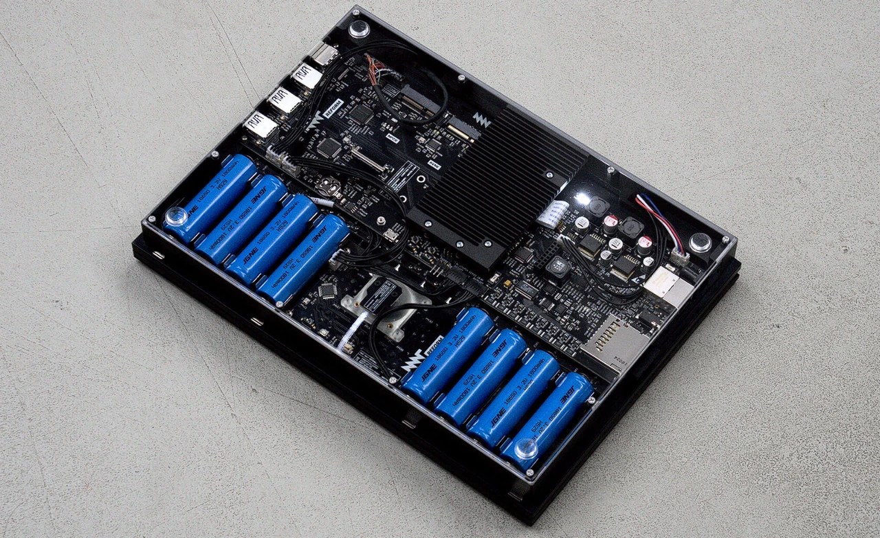 MNT Reform open hardware laptop with modular design Geeky Gadgets