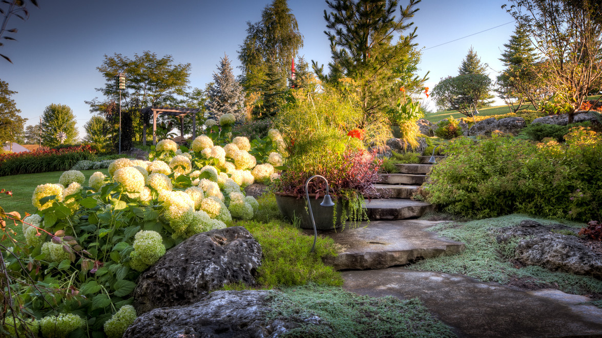 Caledonia Estate Featured in Home by Design Magazine Gelderman