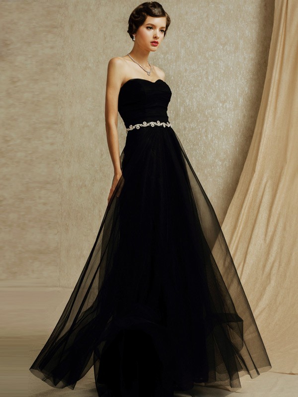 Chic Black Tulle Sweetheart Long Formal Bridal Party Dress GemGrace