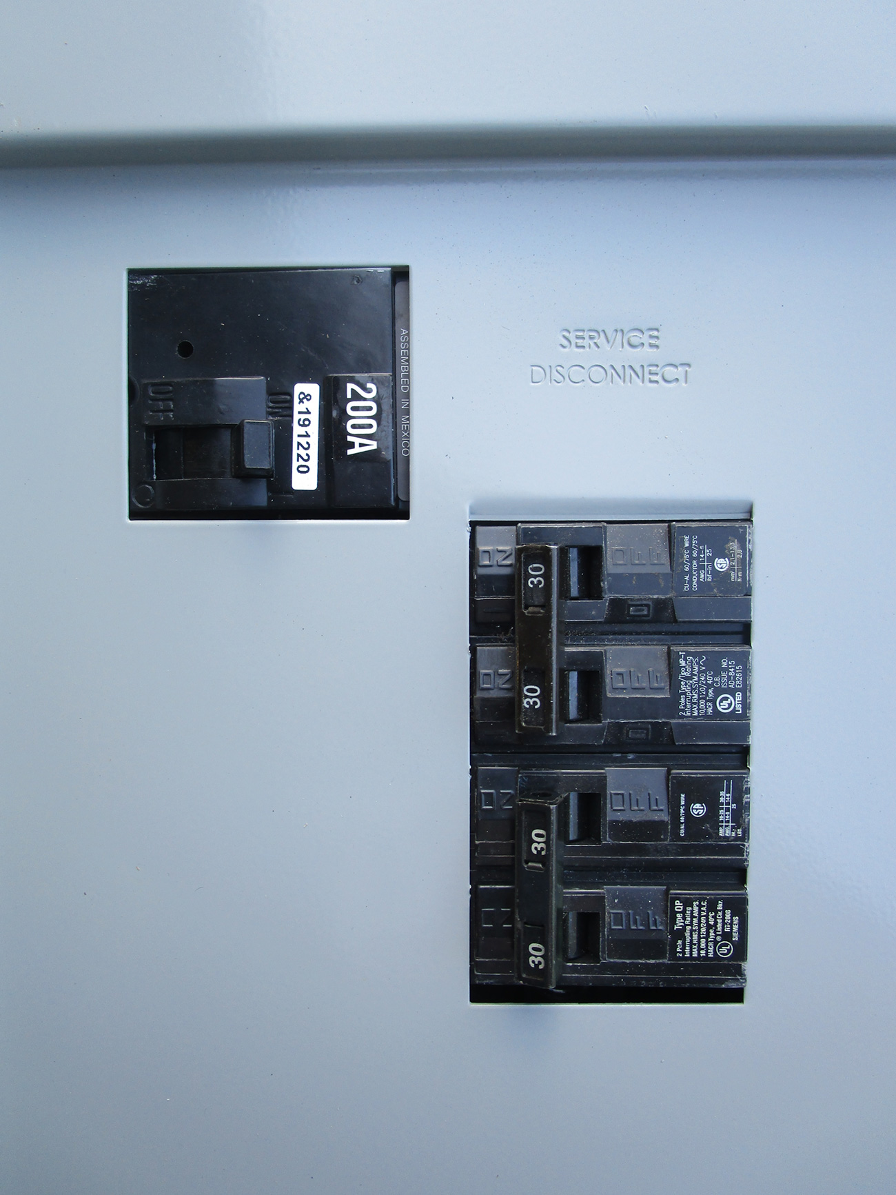 Generator Interlock Kit Left Siemens Left column Main 150200 Amp