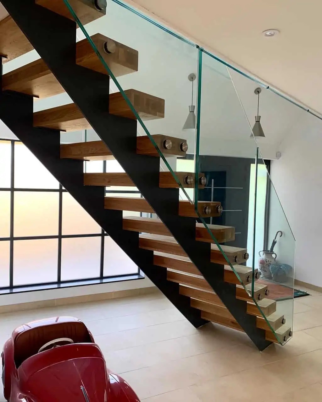 Steel Suppliers Watford, Hertfodshire Buy Steel Online