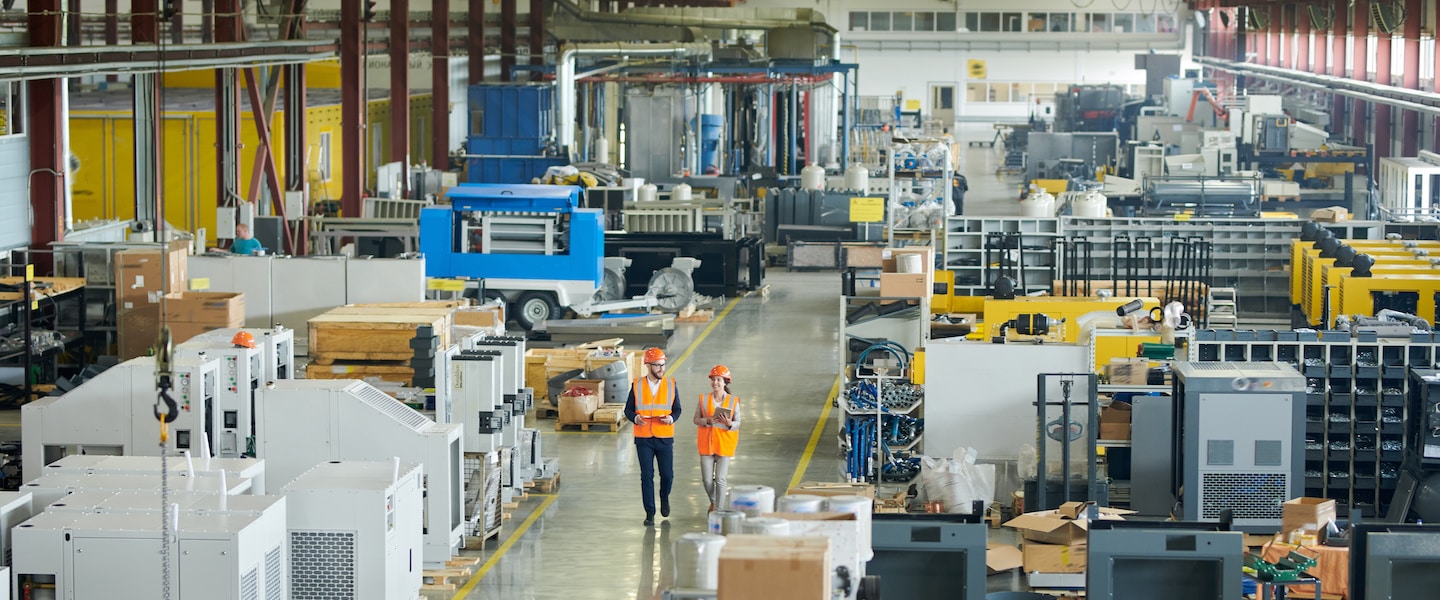 Manufacturing Tracking Solutions Avoid Lost Equipment With GPS