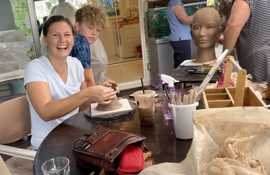 Beginner starting to learn clay sculpting Art