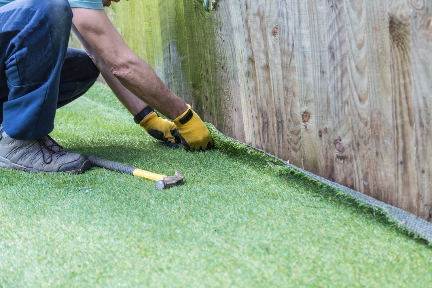 How to lay Artificial Grass in 6 Steps Get Artificial Grass