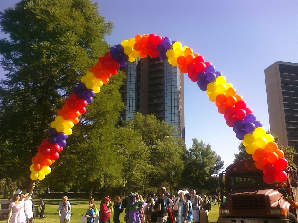 Outdoor Balloons Get Ballooned