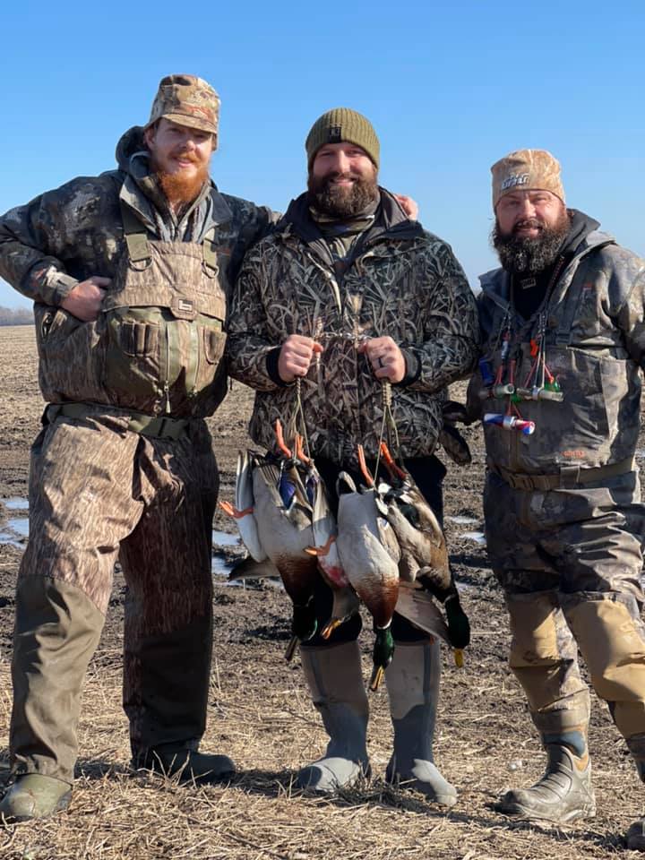 Kansas Duck Hunting Mallards Carter's Big Island