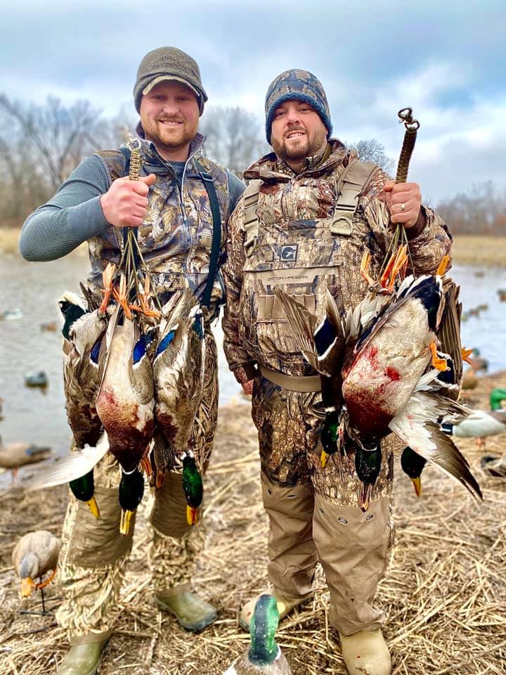Kansas Duck Hunting Mallards Carter's Big Island