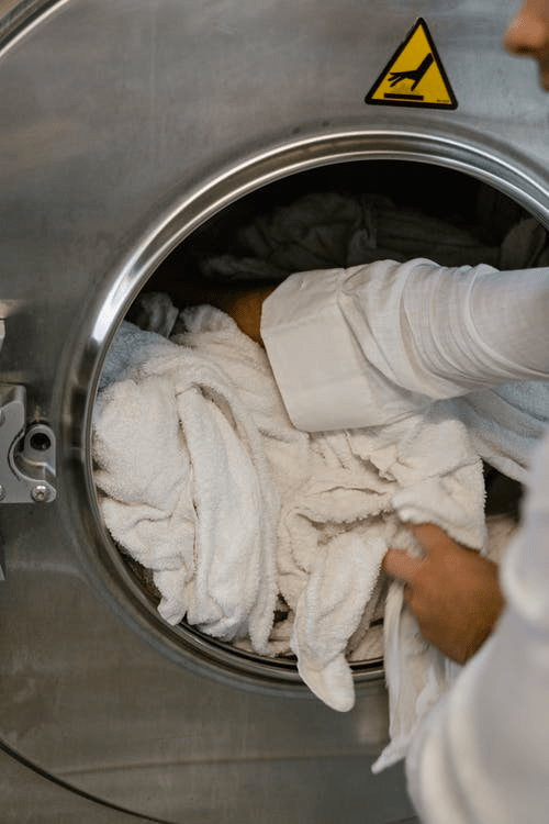 The Best Laundry Detergent for Your Airbnb or Vacation Rental in 2024