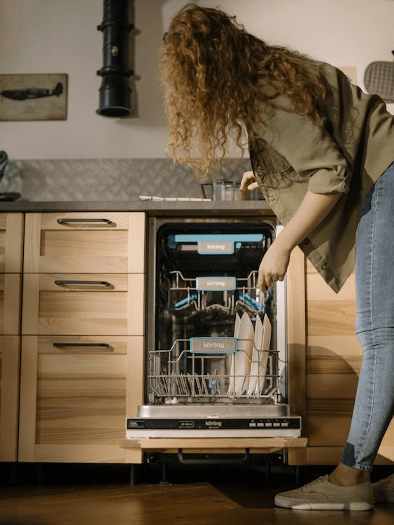 The Best Dishwasher for Your Airbnb or Vacation Rental in 2024 Floorspace