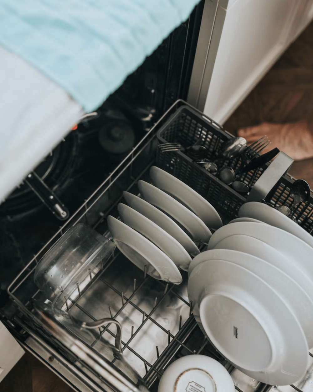The Best Dishwasher for Your Airbnb or Vacation Rental in 2024 Floorspace
