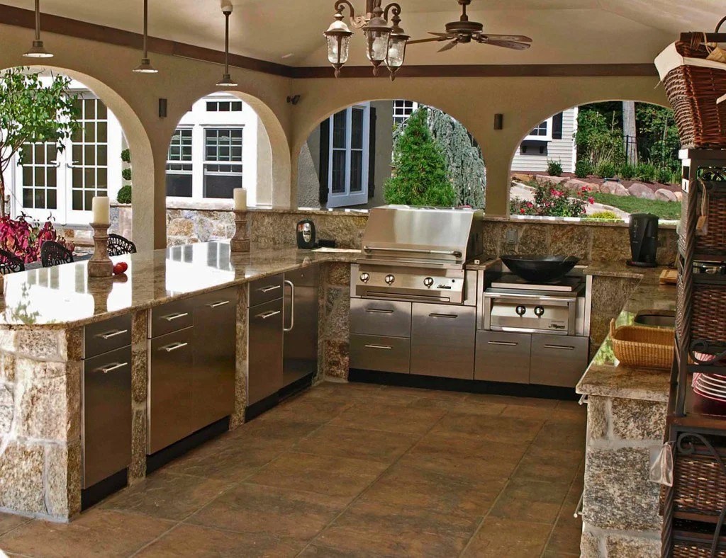Custom Built Outdoor Kitchens & BBQ Islands Visit Our Showroom