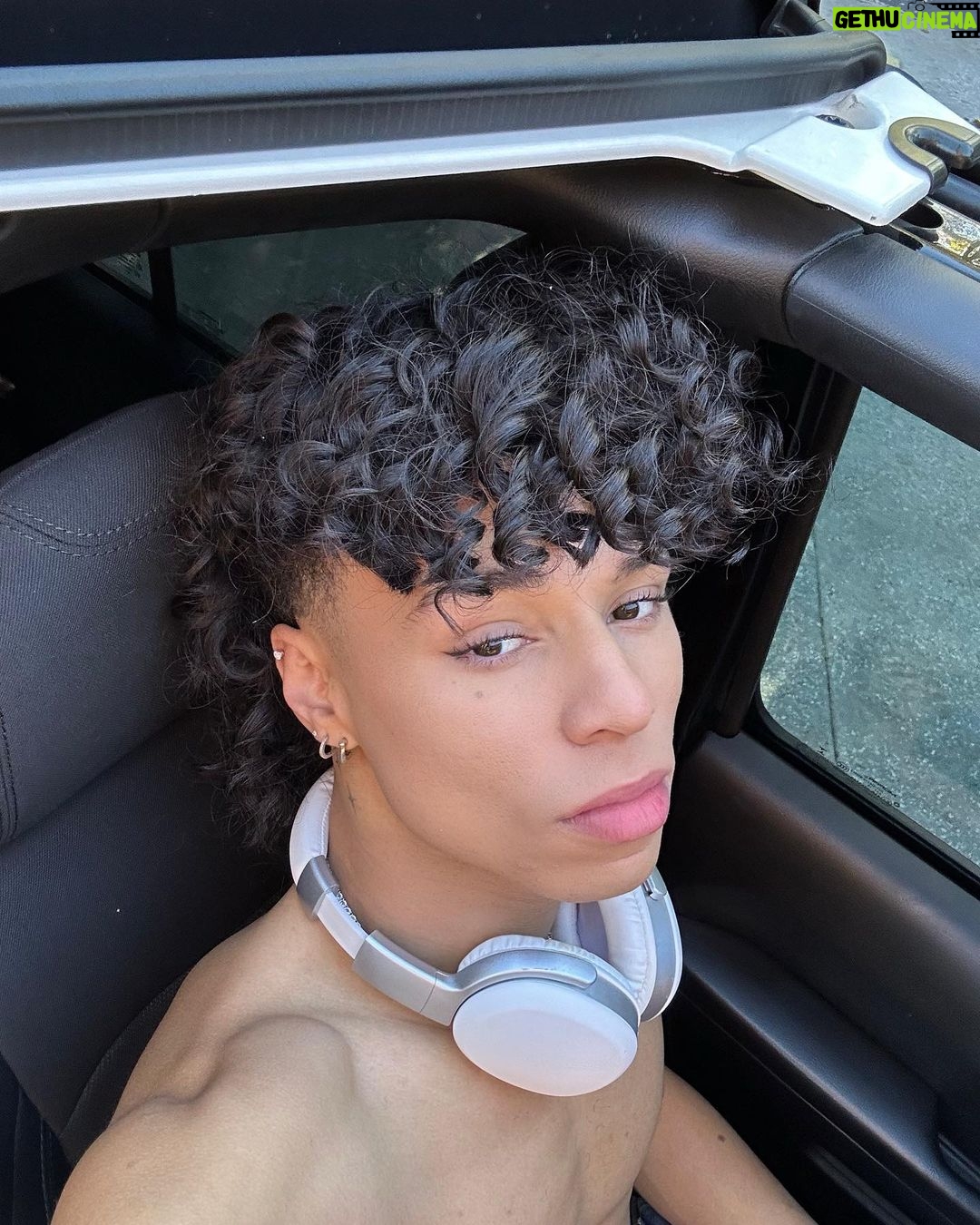 Larray Instagram – recently 🫶🏽 | Gethu Cinema