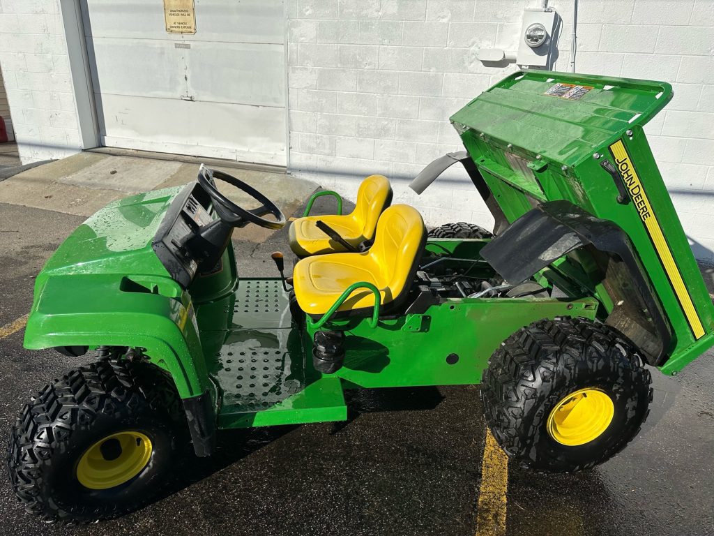 John Deere TS Gator 4X2 Utility Vehicle W/ Kawasaki! Only 190 Hours