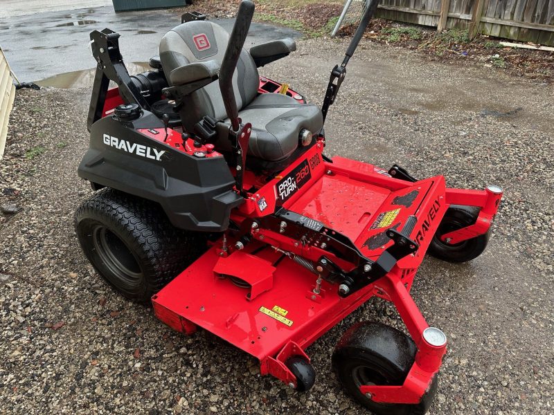 60″ Gravely ProTurn 260 Commercial Zero Turn W/ 27hp Kawasaki! 135 A