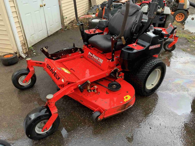 60IN GRAVELY PROTURN 260 COMMERCIAL ZERO TURN MOWER 27HP 77 A MONTH