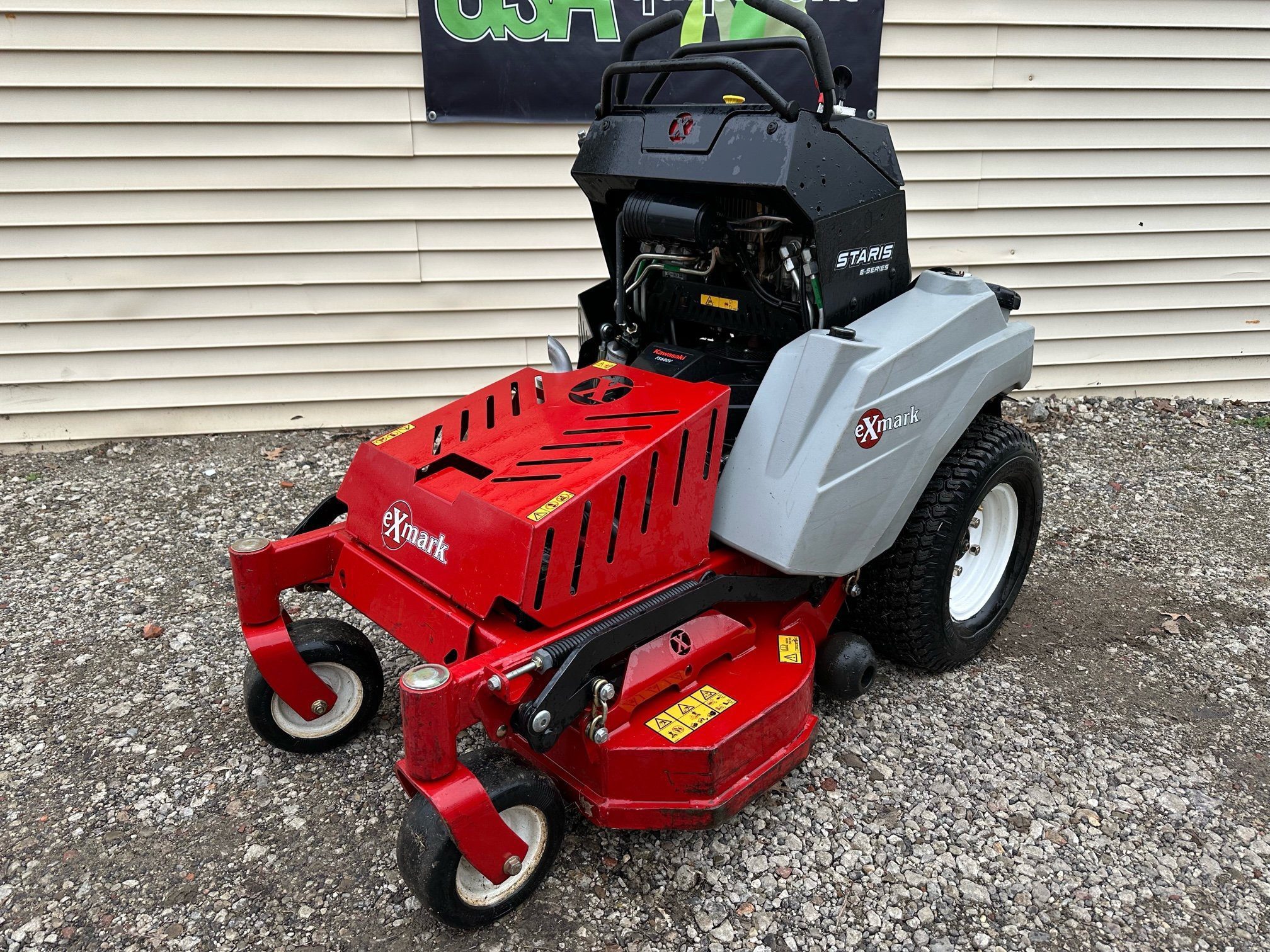 36" Exmark Staris Commercial Stand On Zero Turn W/ Only 30 Hours! 2021