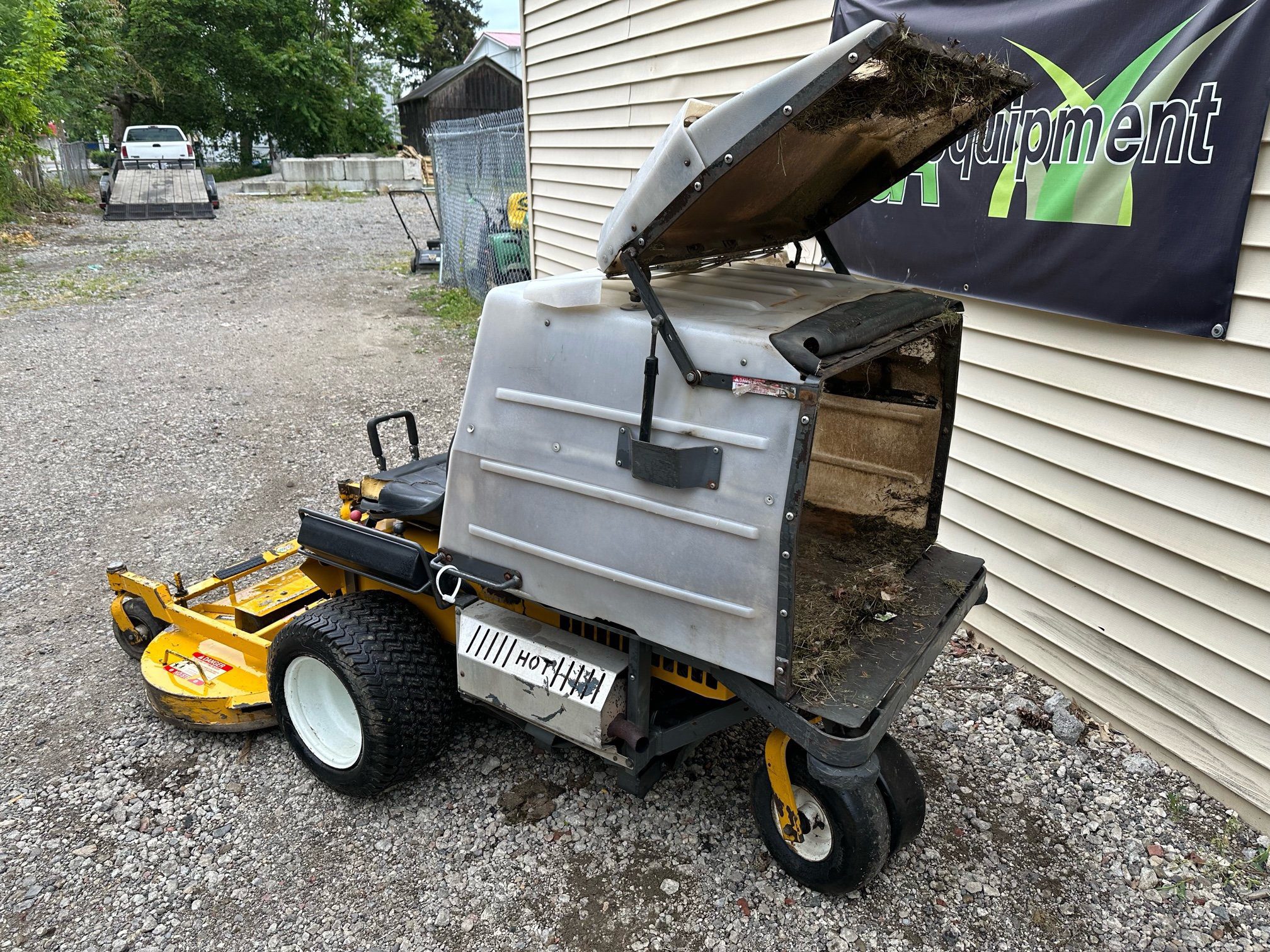 48" Walker MTGHS Commercial Zero Turn W/ Grass Collector! 75 A Month