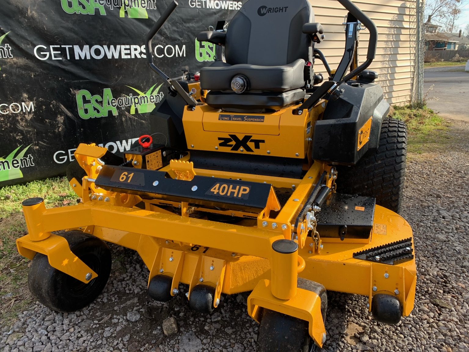 61" Wright ZXT Commercial Zero Turn Mower! W/ 40hp Efi Engine! Brand