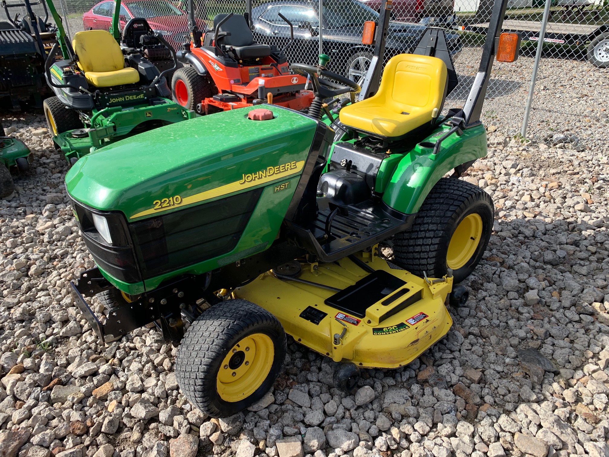 62IN JOHN DEERE 2210 COMPACT UTILITY 4X4 TRACTOR! CLEAN! 118 A MONTH