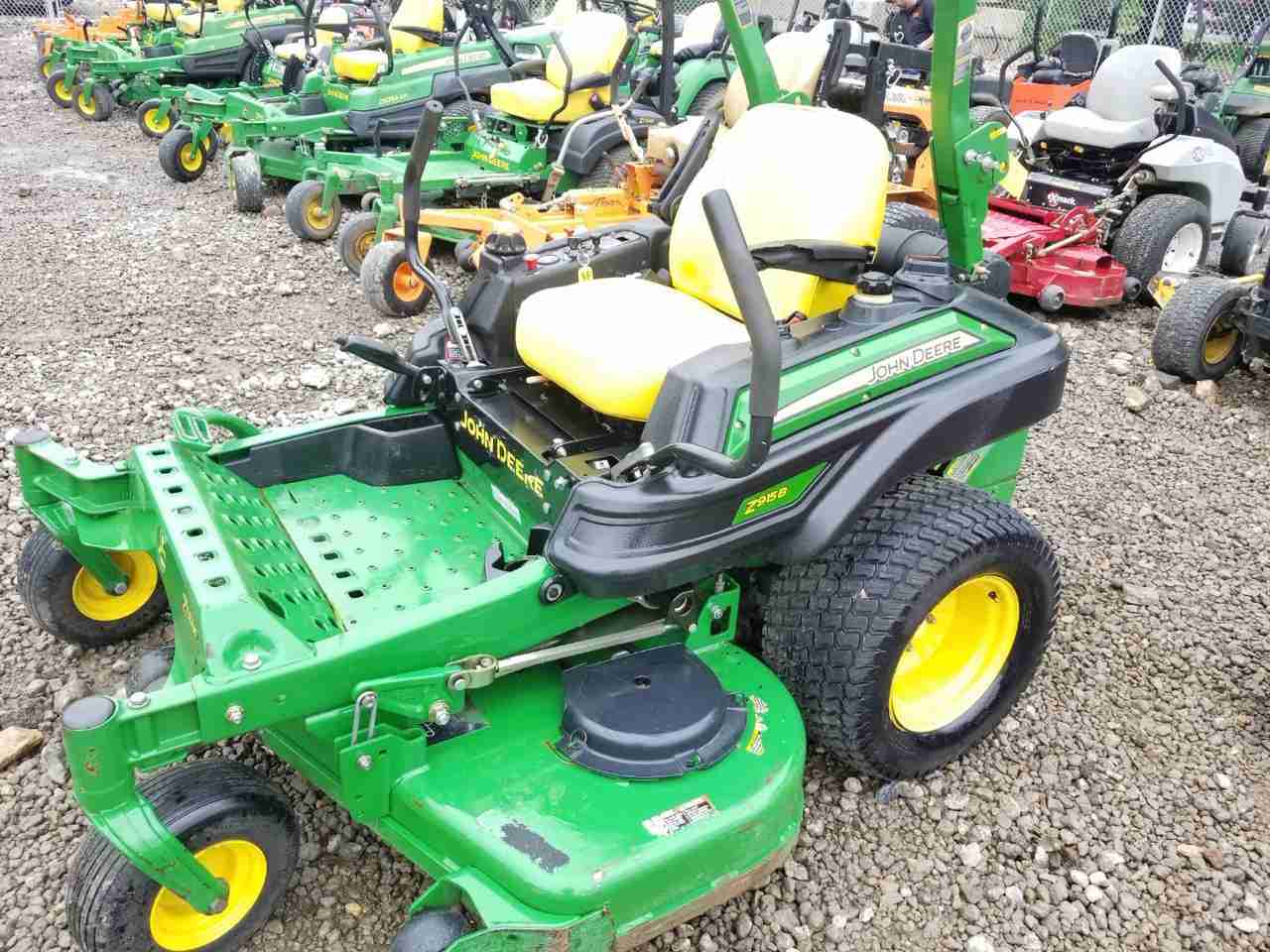 60IN JOHN DEERE Z915B COMMERCIAL ZERO TURN MOWER W/25HP! 63 A MONTH