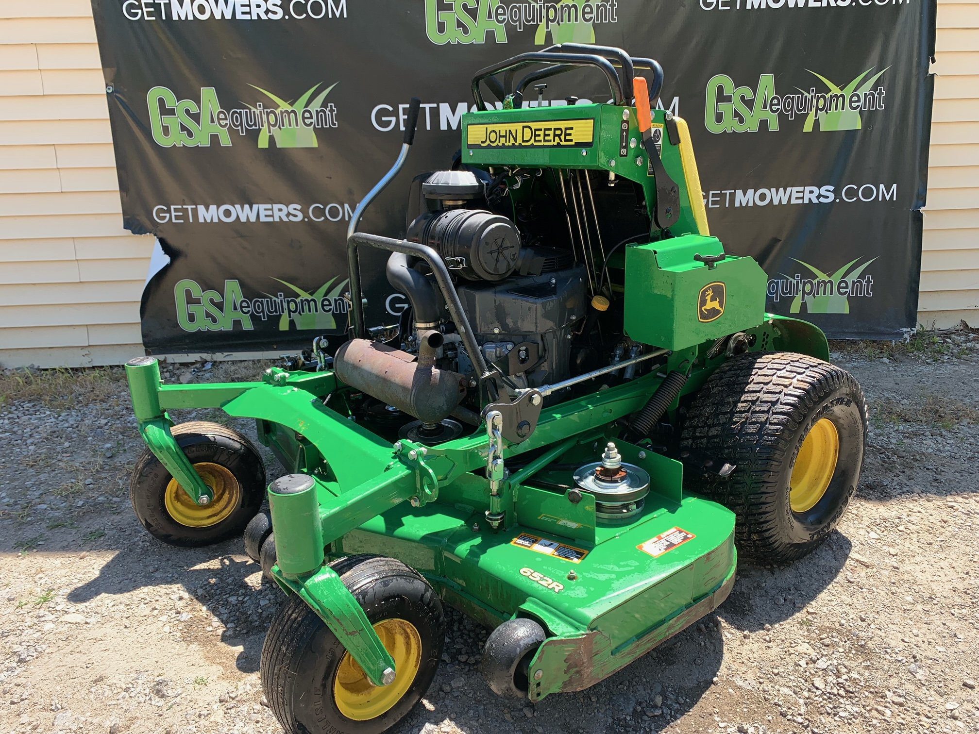 52" John Deere 652R Commercial Zero Turn W/ 333 Hours! 100 A Month