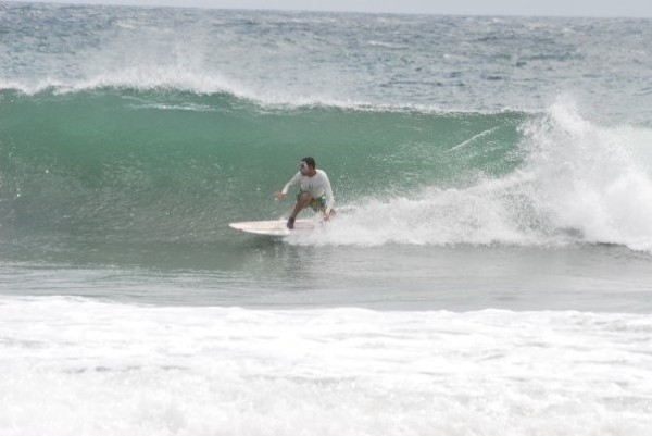 הגל הנכון, במקום הנכון ובזמן הנכון - 4Surfers