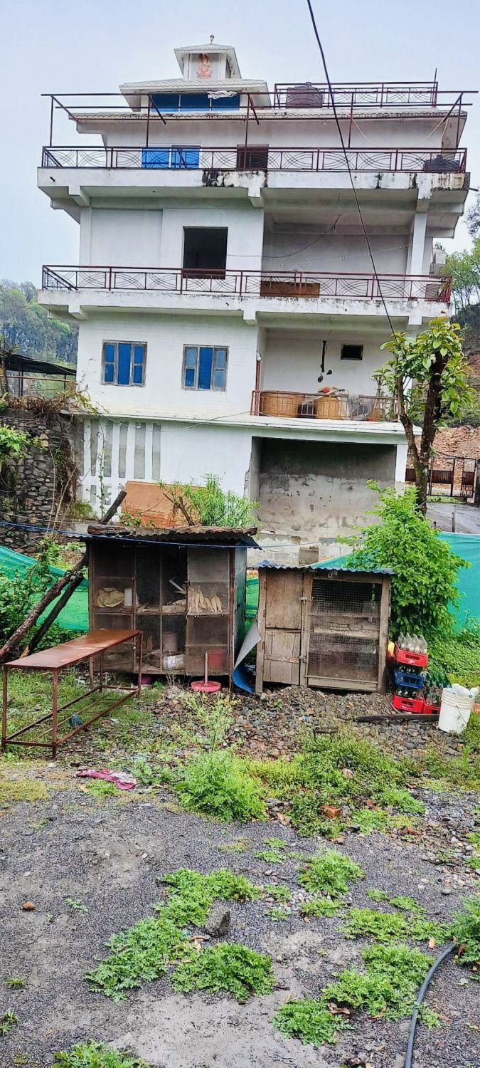 Unfinished house for Sale