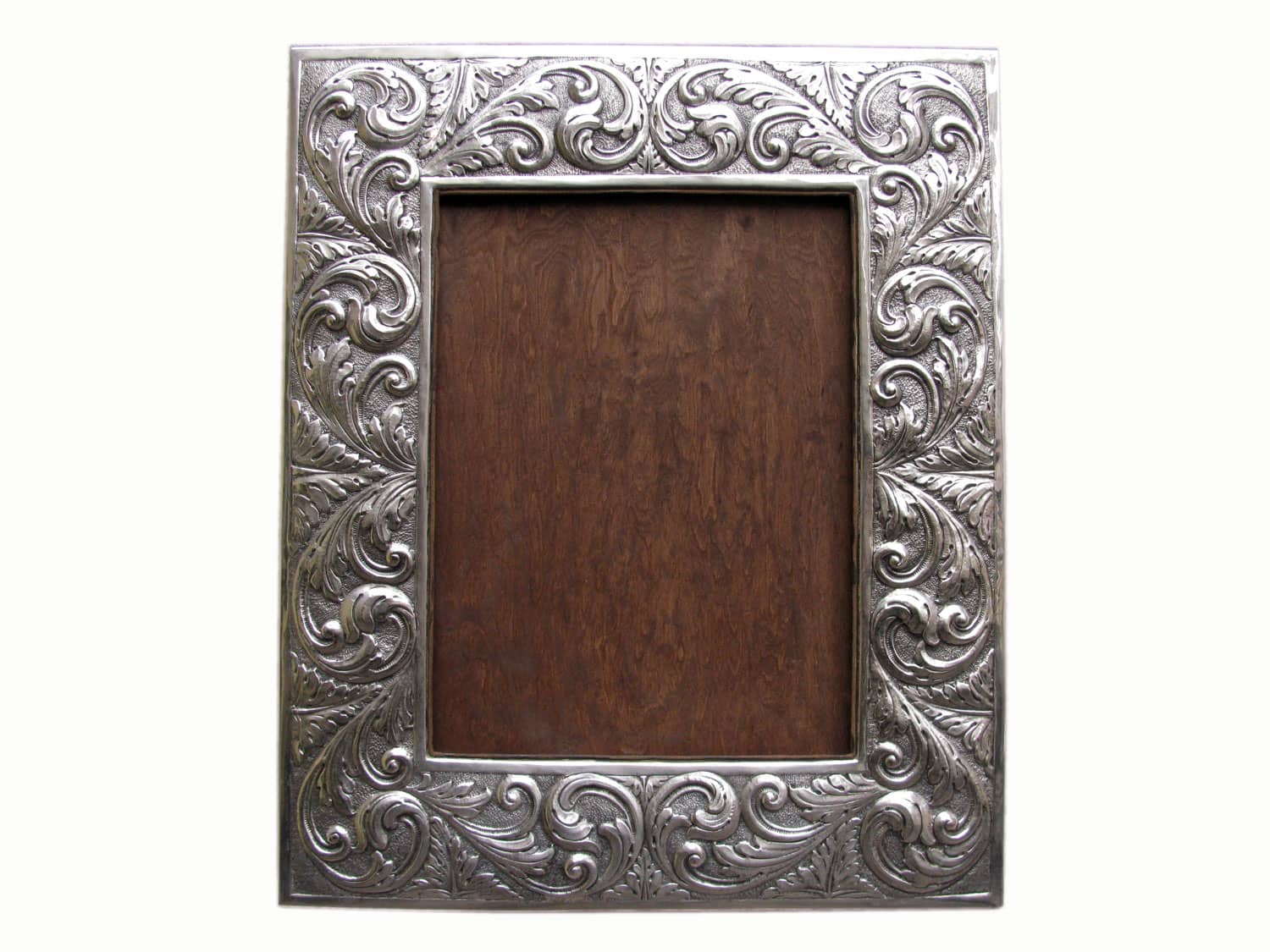 Cornice Antica in Argento Sbalzato Ghilli Antiquariato a Milano