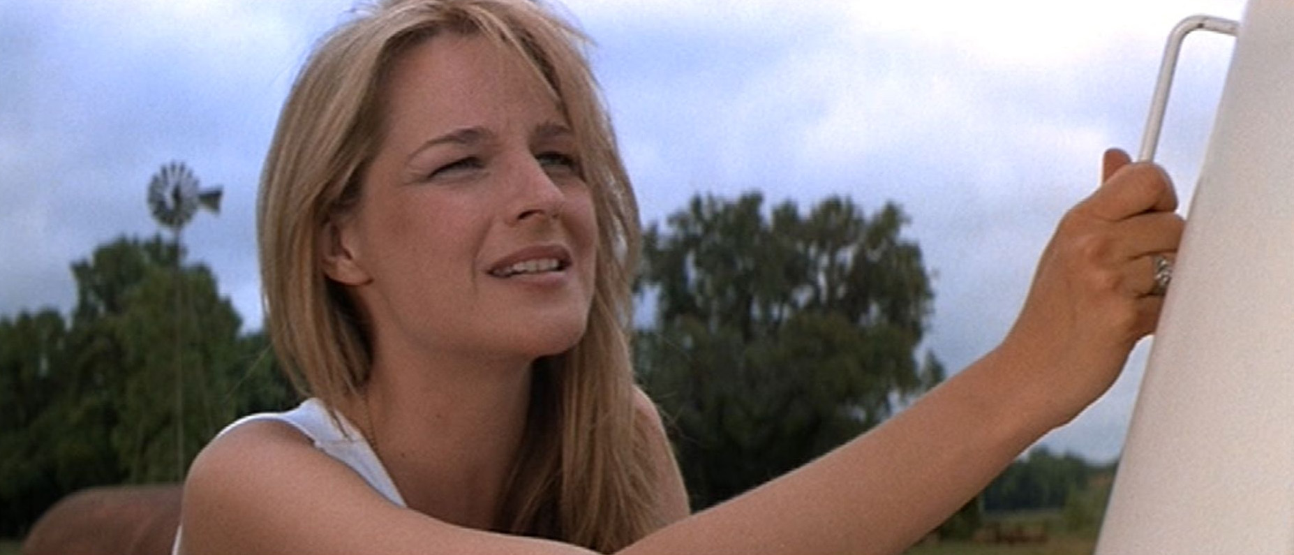 Twister 2 Has Cast Helen Hunt's Replacement GIANT FREAKIN ROBOT