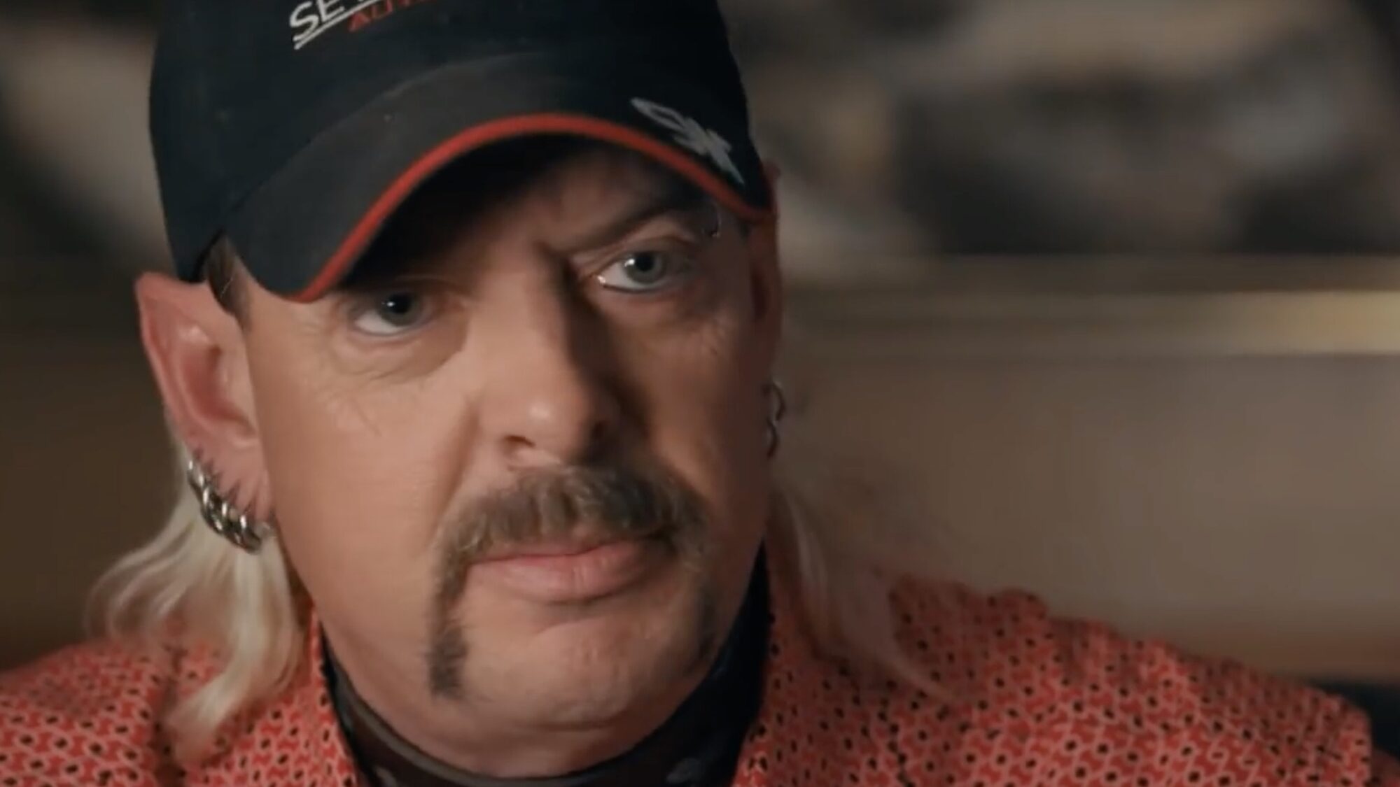 The Tiger King Is Getting Married GIANT FREAKIN ROBOT