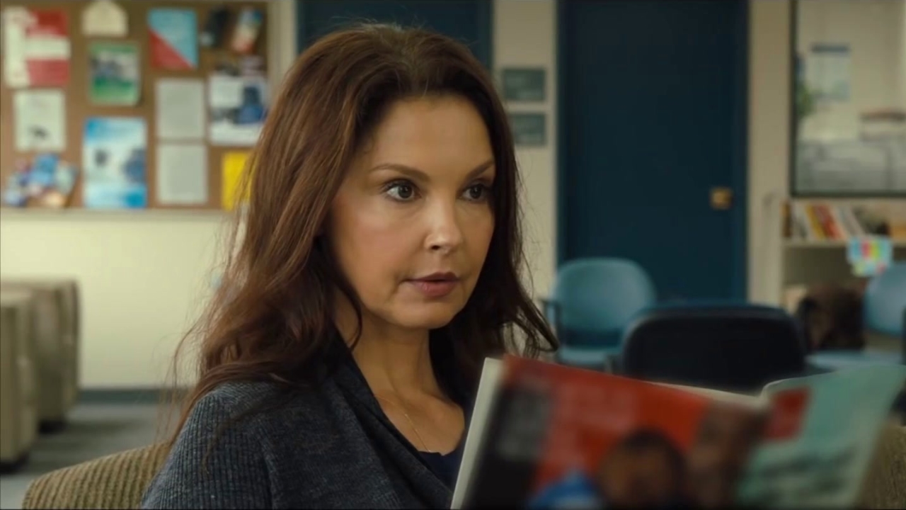 Ashley Judd How Her Family Suffered A Devastating Loss
