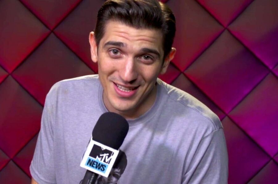 Andrew Schulz How This Controversial Comedian Beat The Streamers