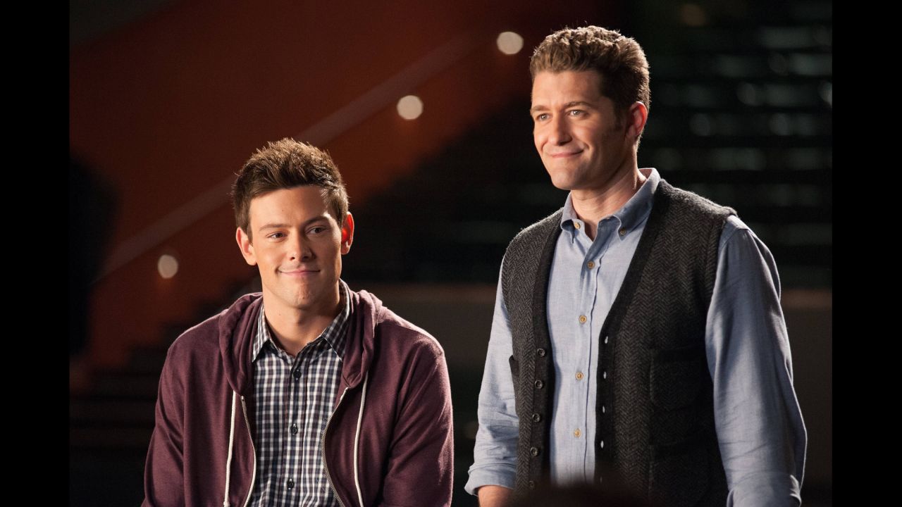Glee Was A Mistake Says Show's Creator GIANT FREAKIN ROBOT
